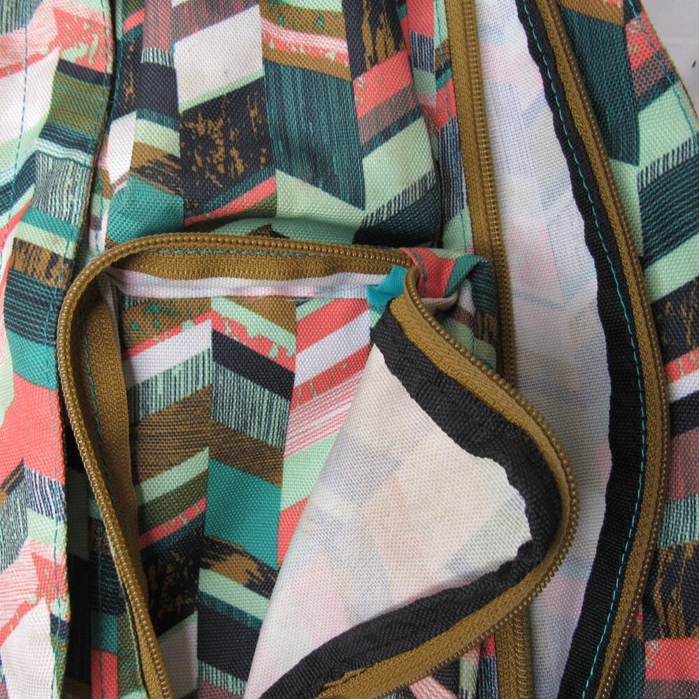 Kavu COASTAL BLOCKS Rope Sling Bag Backpack - Picture 7 of 9